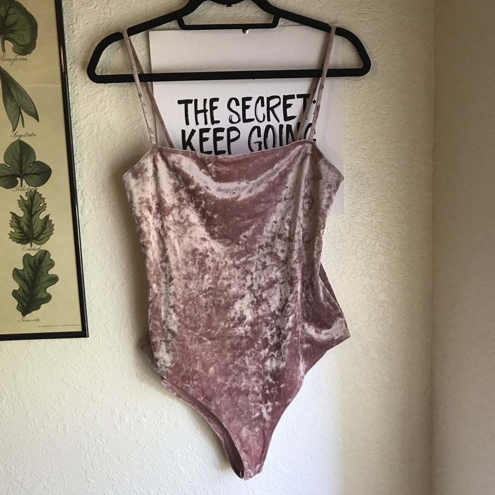 Crushed velvet body suit